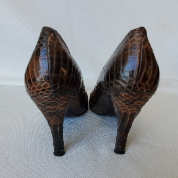 Nine West snakeskin pumps - Picture 3 of 6
